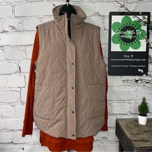 Michelle Mae Remi puffer quilted  vest XL